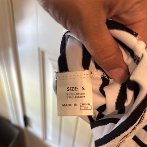 Striped Ruffle Sleeve Top - Picture 3 of 3